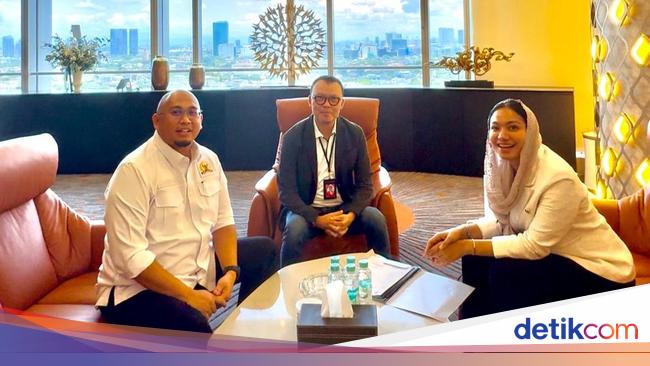 Andre Rosiade-Bupati Dharmasraya Temui Dirut Telkomsel, Bahas Pembangunan BTS