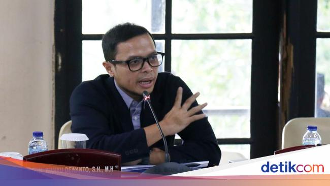 DPRD DKI Minta Pramono Tata Feeder-Trotoar Agar Warga Mudah Naik Angkutan Umum