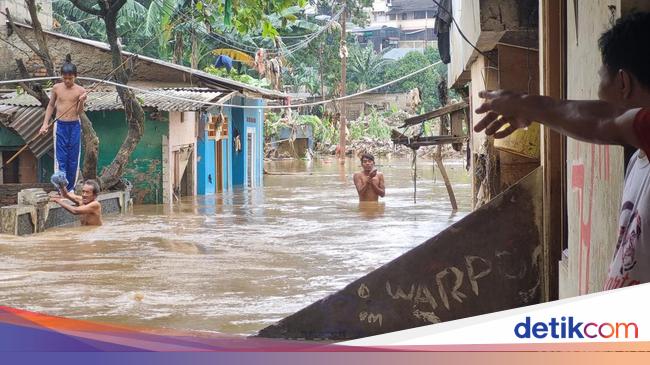 Banjir Kembali Menyergap, Warga Megap-megap