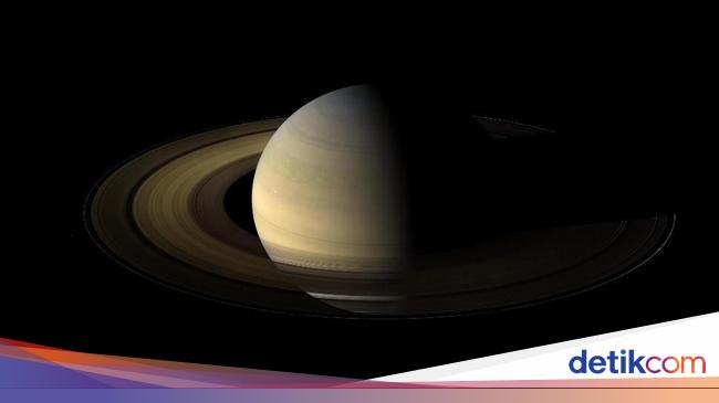 Ada Fenomena Cincin Saturnus “Hilang” pada Maret 2025, Apa Itu?