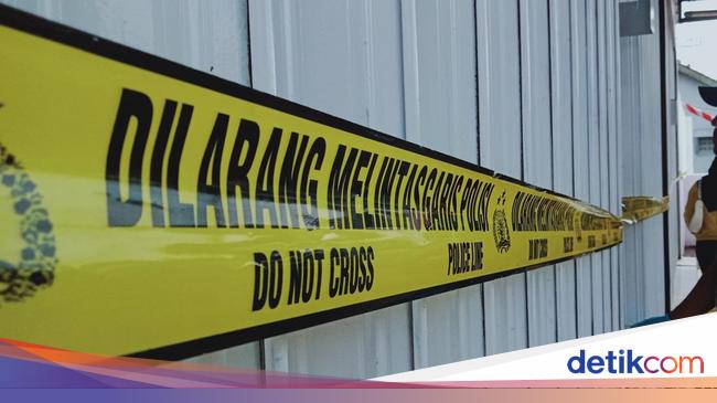 Polisi Geledah Kantor BP Batam!