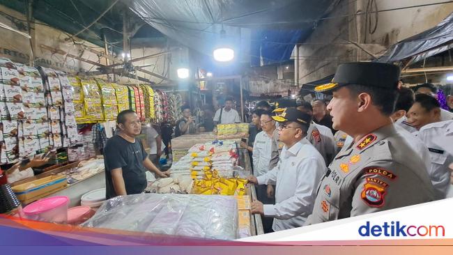 Jual Minyakita di Atas HET, Pedagang Pasar Rau Serang Keluhkan Harga di Agen