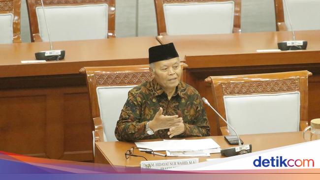 Kemenag Diminta Serius Bantu Jemaah Haji Urus Administrasi Visa-Kesehatan