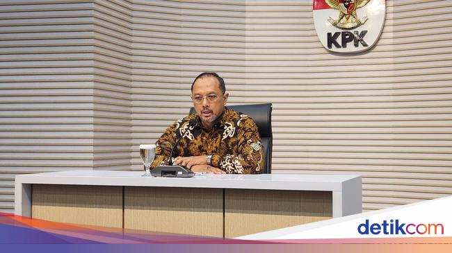 KPK soal Kubu Hasto Tuding Dakwaan Oplosan: Dijawab di Persidangan