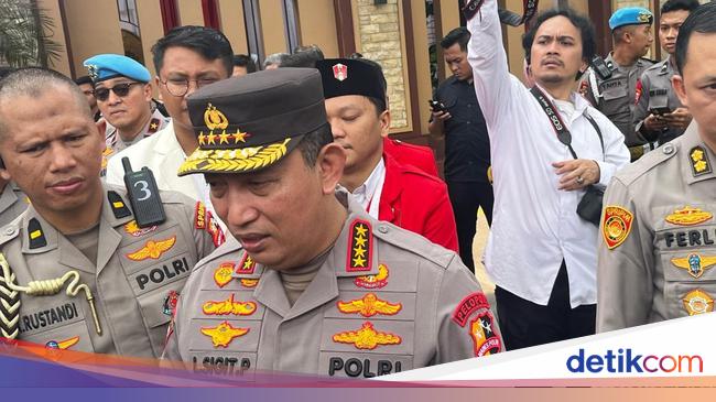 Kapolri Minta Kabareskrim Usut Teror Kepala Babi-Bangkai Tikus ke Kantor Tempo