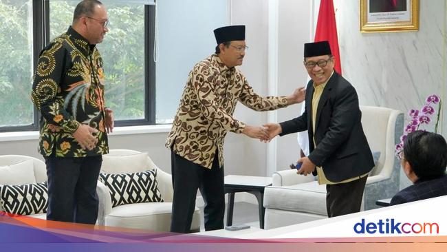 Kemensos Percayakan Pendidikan Karakter Sekolah Rakyat ke Kemenag