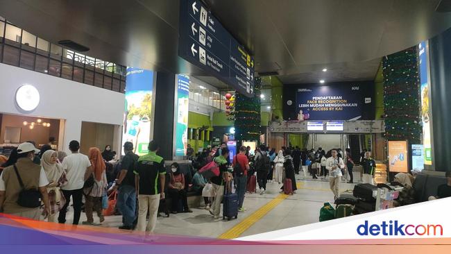 Mudik Jakarta – Surabaya Hanya 7 Jam, Ini Rute KA Argo Bromo Anggrek