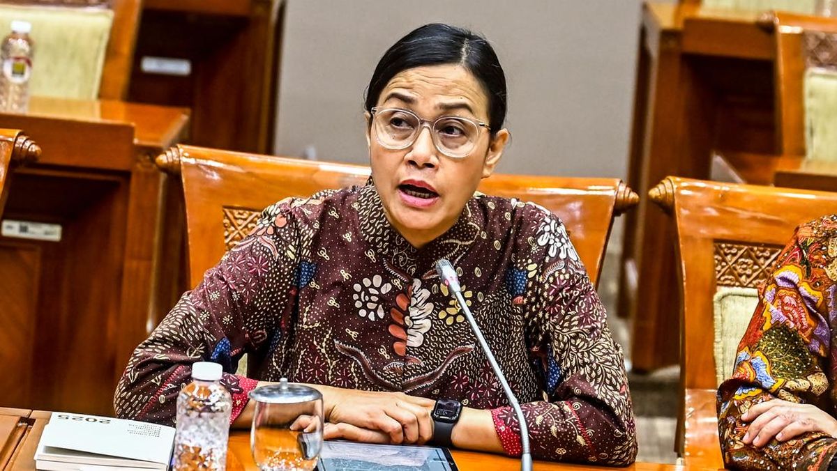 Sri Mulyani Pamer Surat Utang Negara Laku Keras saat IHSG Jeblok