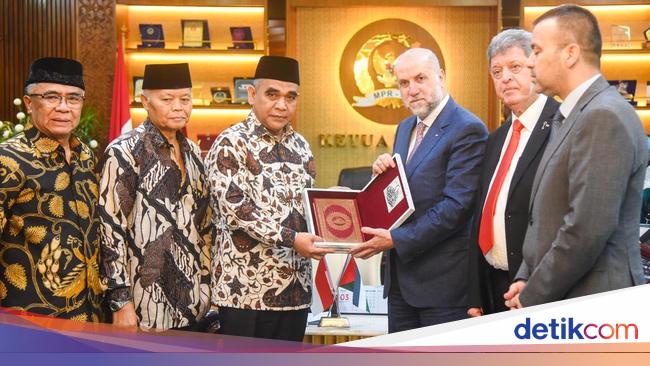 Ketua MPR Tegaskan Sikap Pemerintah RI untuk Kemerdekaan Palestina