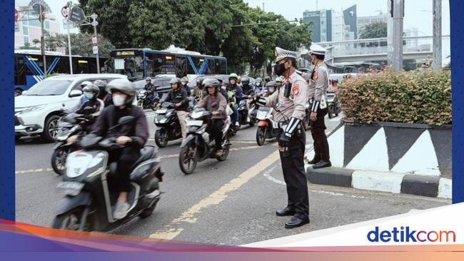 Titik Macet Lalin Jalan Arteri Pagi Ini: Lebak Bulus, Cawang-Pancoran