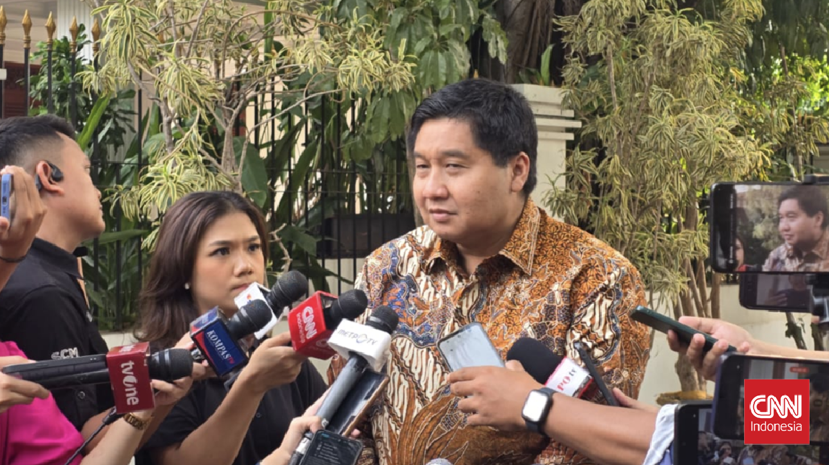 Menteri Ara soal Isu Reshuffle: Semua Harus Siap!