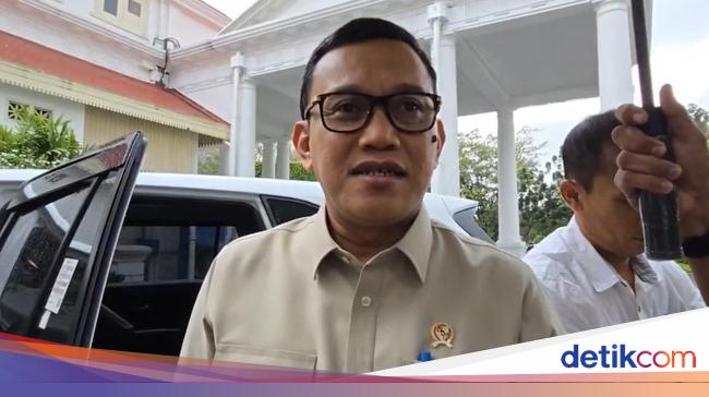 Menteri P2MI Temui Prabowo, Lapor Desk Perlindungan PMI-Moratorium Saudi