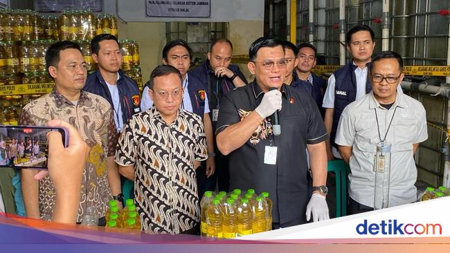 Polda Metro Bongkar Produsen ‘Sulap’ Minyakita di Tangerang, Takaran Disunat