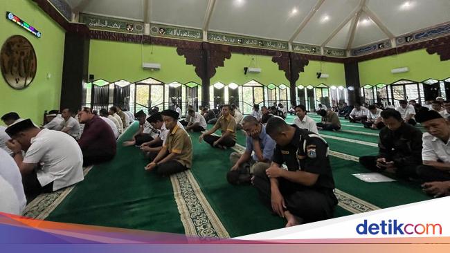 Polda Metro Gelar ‘Satu Jam Mengaji’ Ajak Warga Makmurkan Masjid