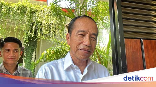 Jokowi Tepis Tudingan Kirim Utusan yang Minta Dirinya Tak Dipecat dari PDIP