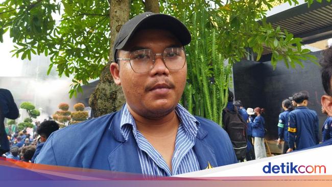 Mahasiswa Trisakti Minta Prabowo Terbitkan Perppu Batalkan UU TNI