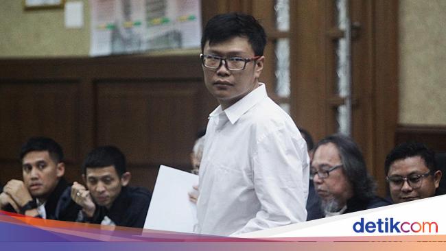 Ronald Tannur Ditanya Hakim soal Hubungan dengan Dini: FWB Pak