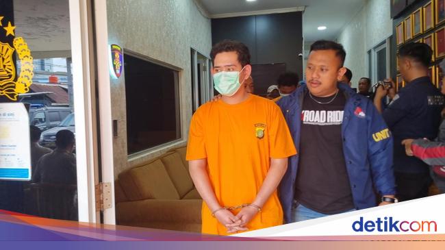 Selebgram Rafi Ramadhan Pengedar Narkoba Berkedok Paranormal