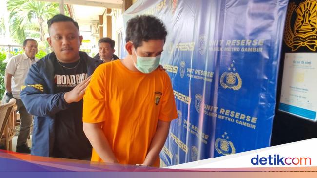 Rafi Ramadhan Berdalih Pakai Sabu Biar Pede Saat Layani ‘Pasien’