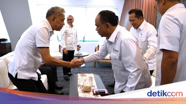 Wamensos Sebut Kopdes Merah Putih Instrumen Penting Entaskan Kemiskinan